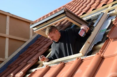 Pose de fenêtres de toit Velux à Montoussé